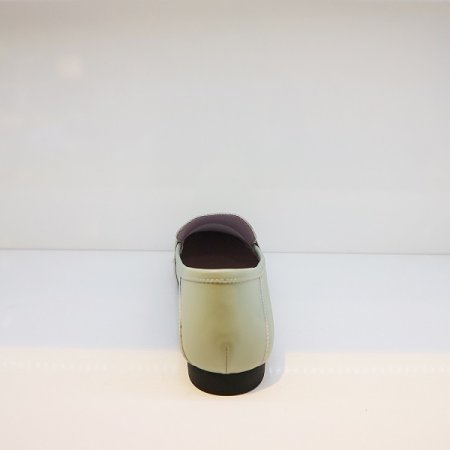 여성 발편한 큐빅장식 단화 B