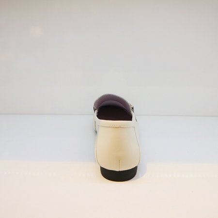 여성 발편한 큐빅장식 단화C