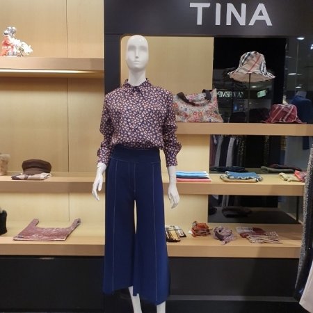 스타카라블라우스