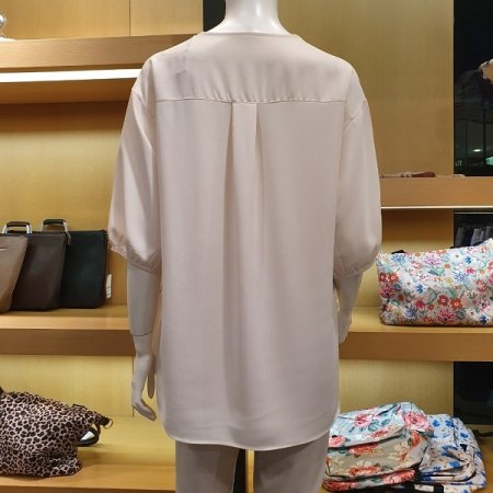 박스카라블라우스