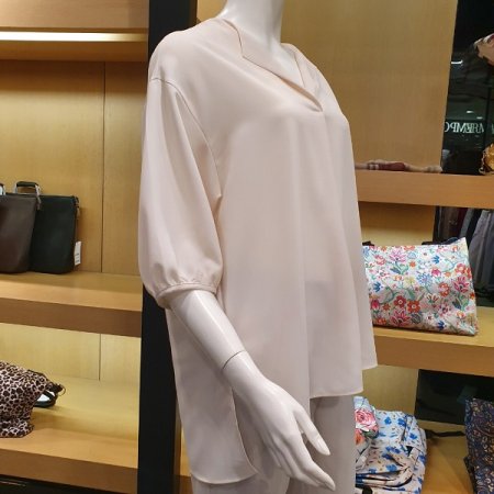 박스카라블라우스