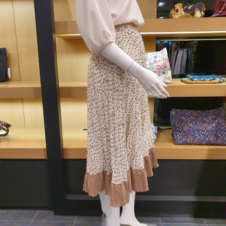 하트주름스커트