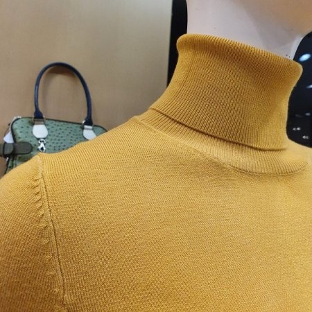 케시미어폴라티