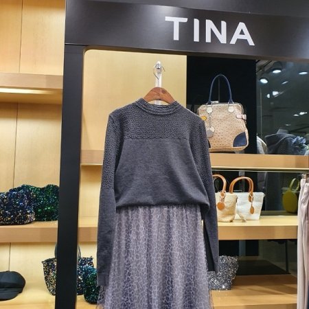 지그잭반무늬긴팔