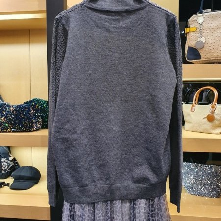 지그잭반무늬긴팔