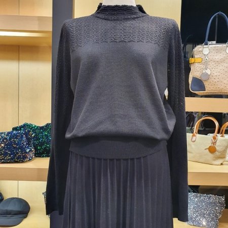 지그잭반무늬긴팔