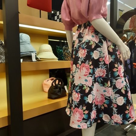 샤틴 장미꽃 스커트