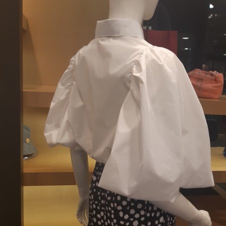 카라비쥬 블라우스