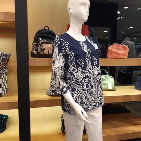 모란 수 블라우스