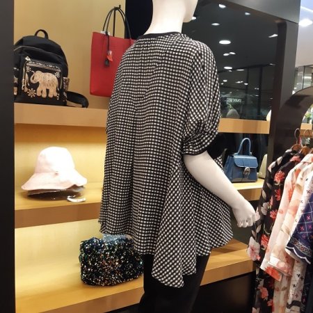 블랙 체크 블라우스