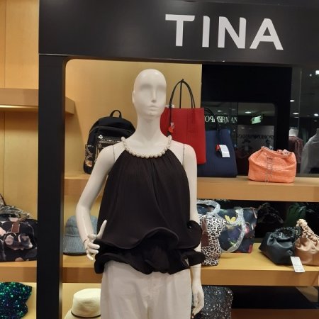 진주 민소매 블라우스