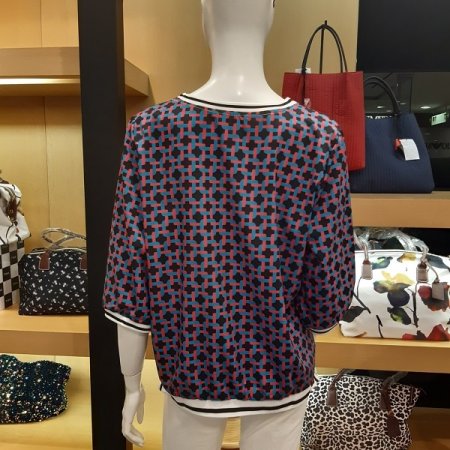 네모 나염 블라우스