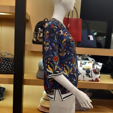 꽃밭 나염 블라우스