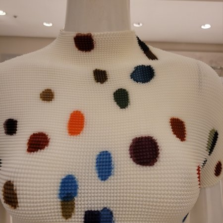 와플주름 모그넥브라우스