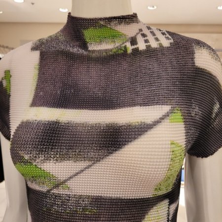 와플주름 모그넥브라우스