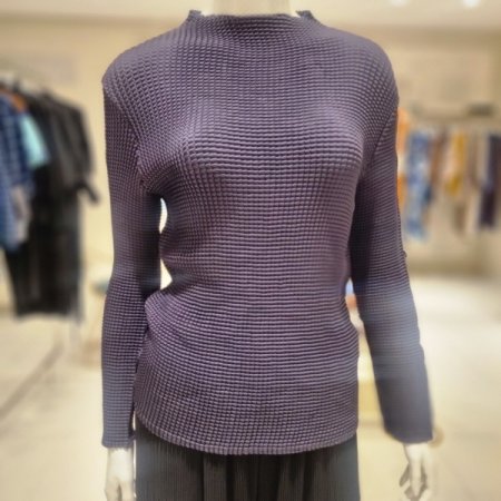 하이넥 와플블라우스