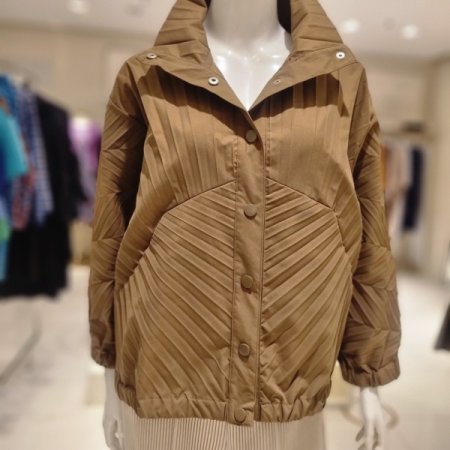 캥거루포켓 스냅점퍼