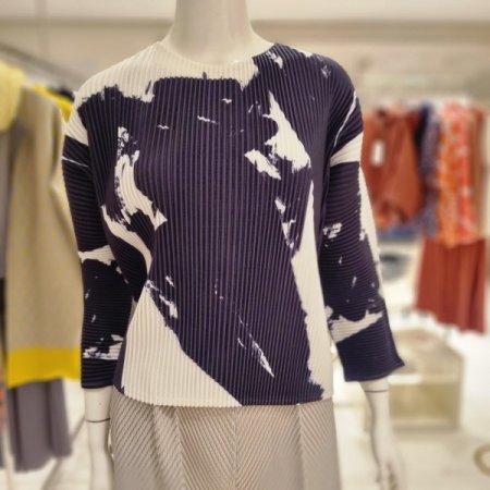 붓프린트티블라우스