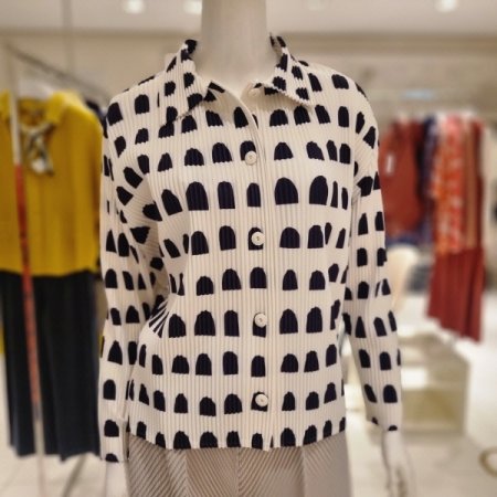 반원프린트자켓