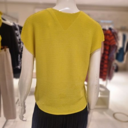 와플주름 프렌치 티블라우스