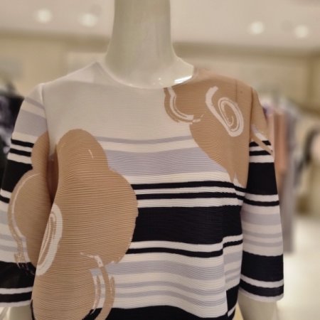 멀티스트라이프 꽃 티블라우스