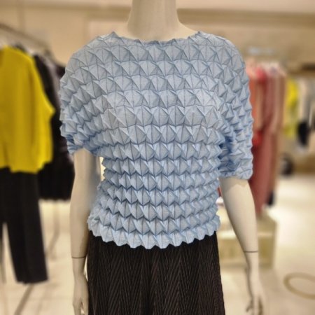 사각주름 루즈티블라우스