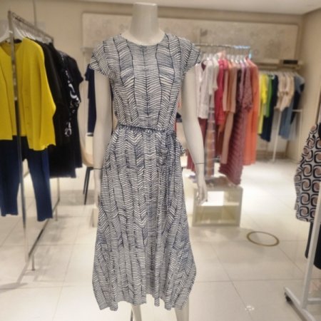 민소매플리츠원피스