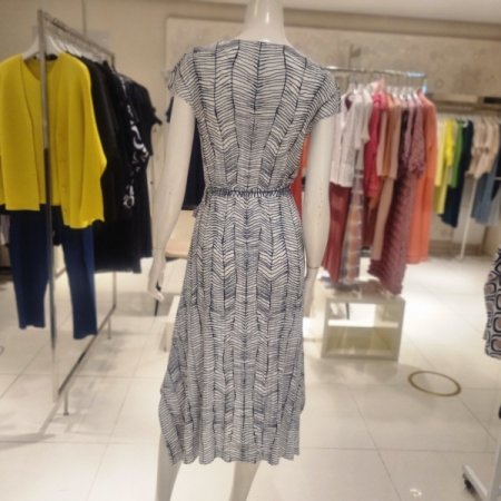 민소매플리츠원피스