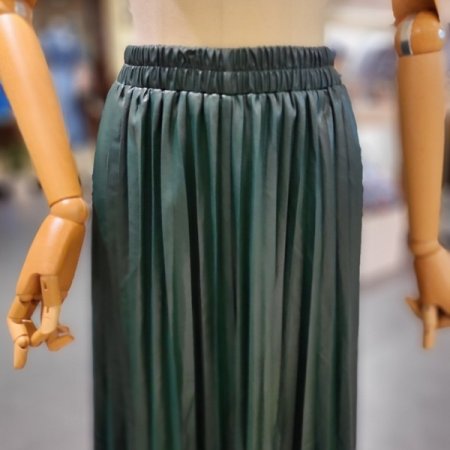 에코 가죽 주름 스커트