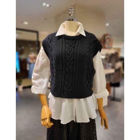 숏 니트 베스트