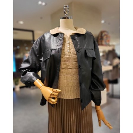 라운드 넥 가죽 점퍼