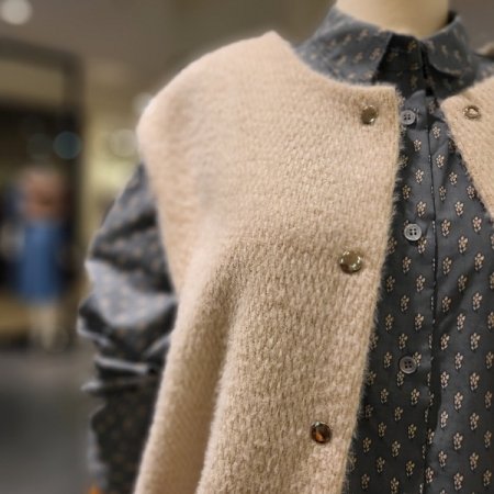 밑단 셔링 베스트