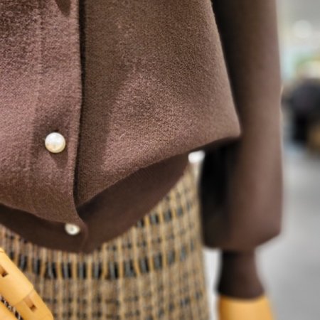 진주 단추 가디건