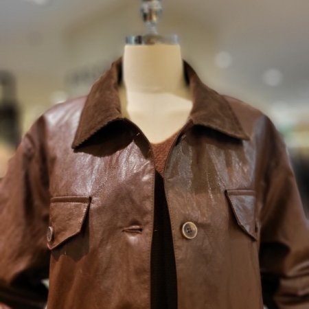 카라 배색 에코 가죽 점퍼