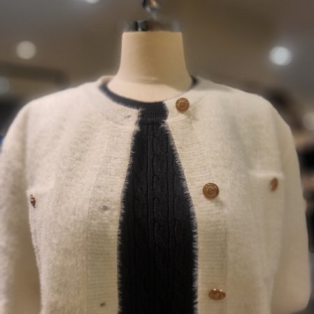 단추 반팔 가디건