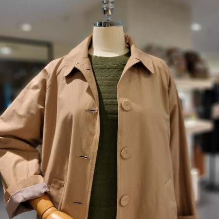 뒷주름 하프 코트