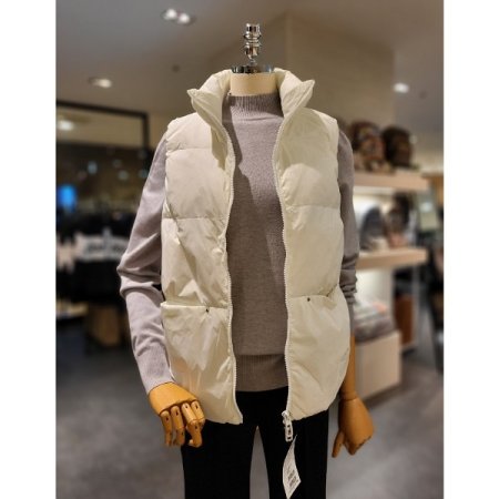 경량 다운 베스트