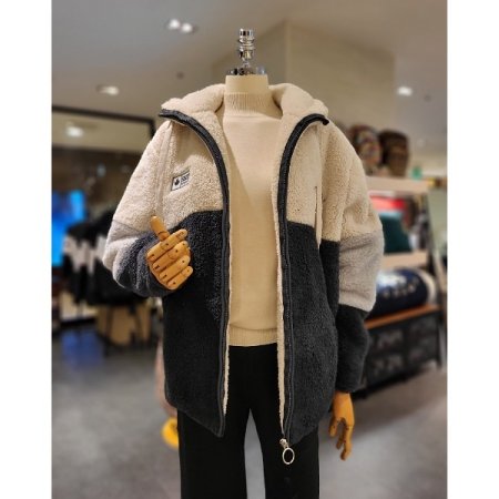 노이즈 부클 점퍼