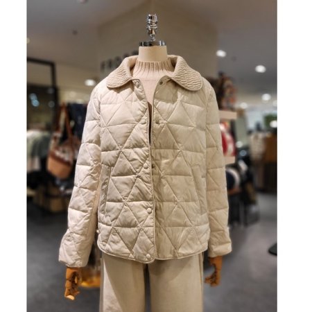 카라 경량 오리털 점퍼