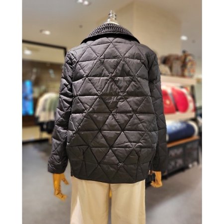 카라 경량 오리털 점퍼