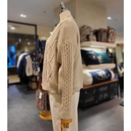 캐이블 니트 가디건