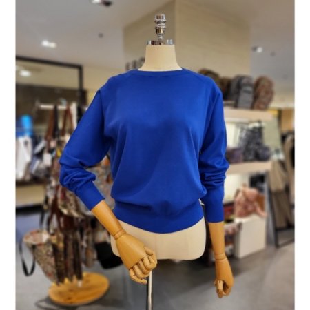 라운드넥 니트 티셔츠