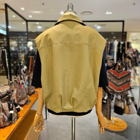 에코 가죽 베스트
