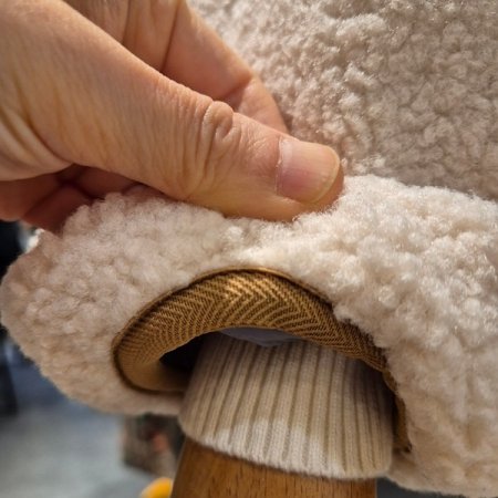 뽀글이 브이 점퍼