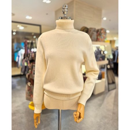 퍼안감 터틀넥 니트