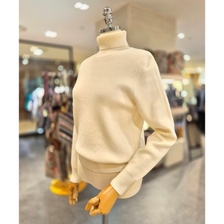 퍼안감 터틀넥 니트