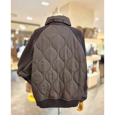 패딩배색 니트 점퍼