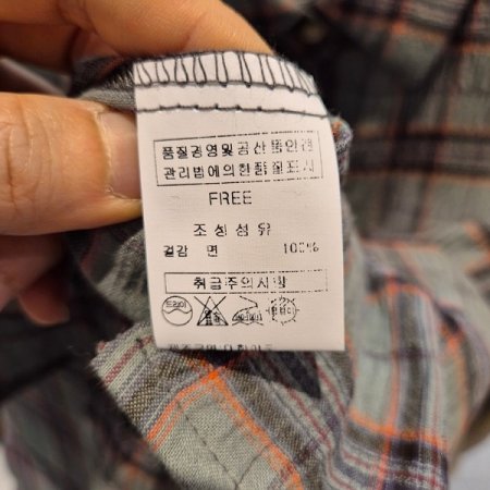 오버핏 체크패턴 카라 셔츠