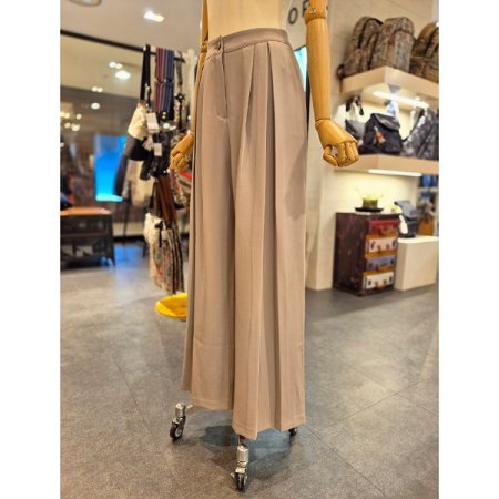 앞핀턱 롱 와이드 슬랙스