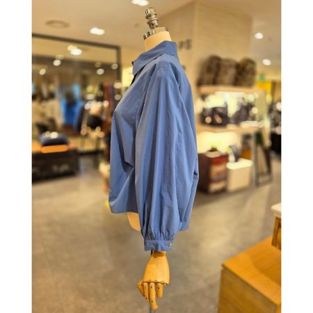 옆셔링 벌룬소매 셔츠